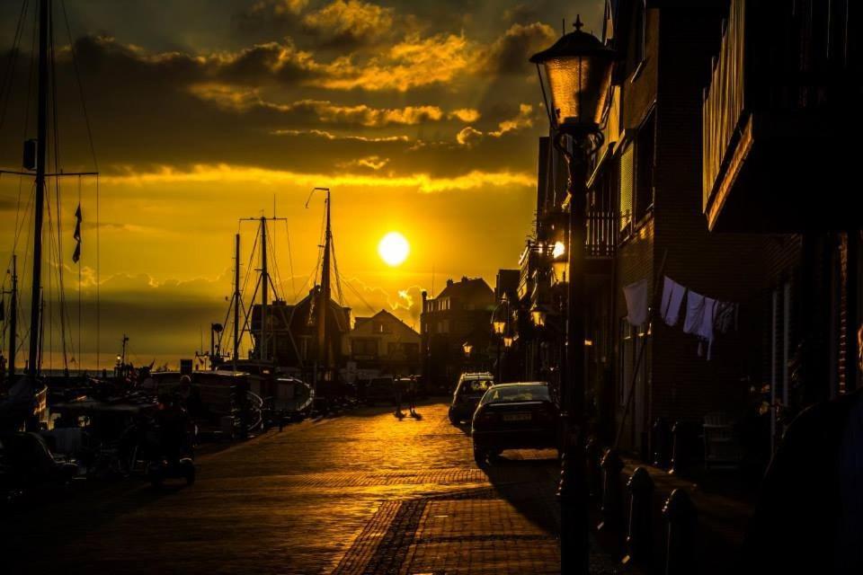 Zicht Op Zee Bed & Breakfast Urk Luaran gambar